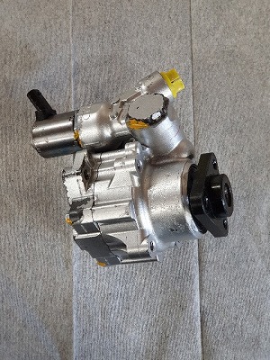 3271577