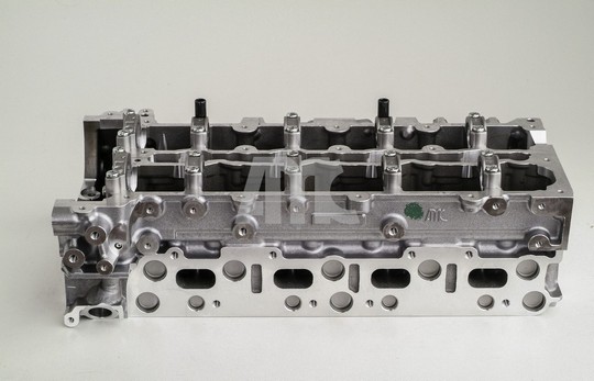 908724
