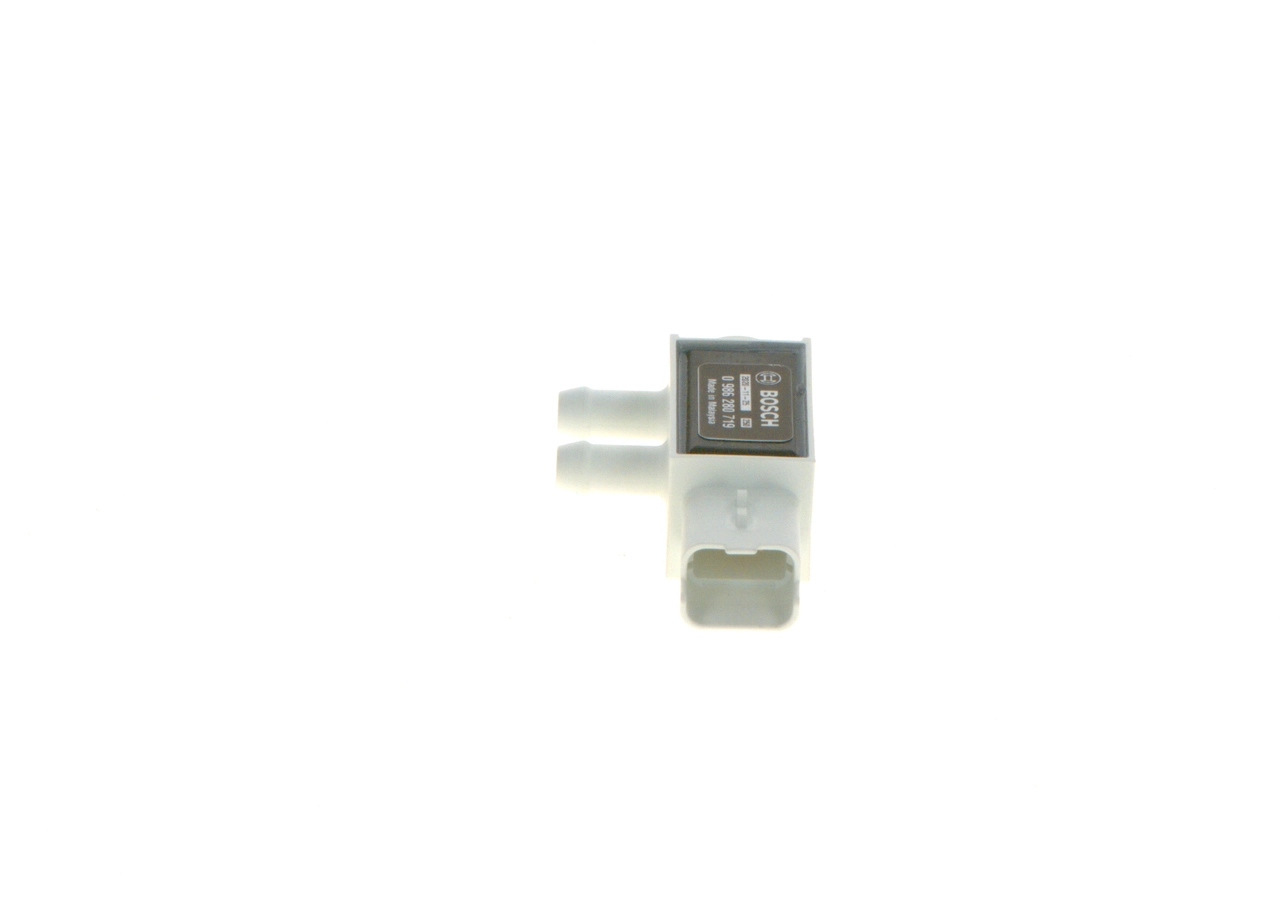 227701177R