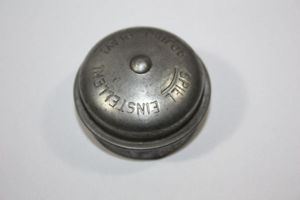 6696899