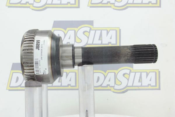 J8899