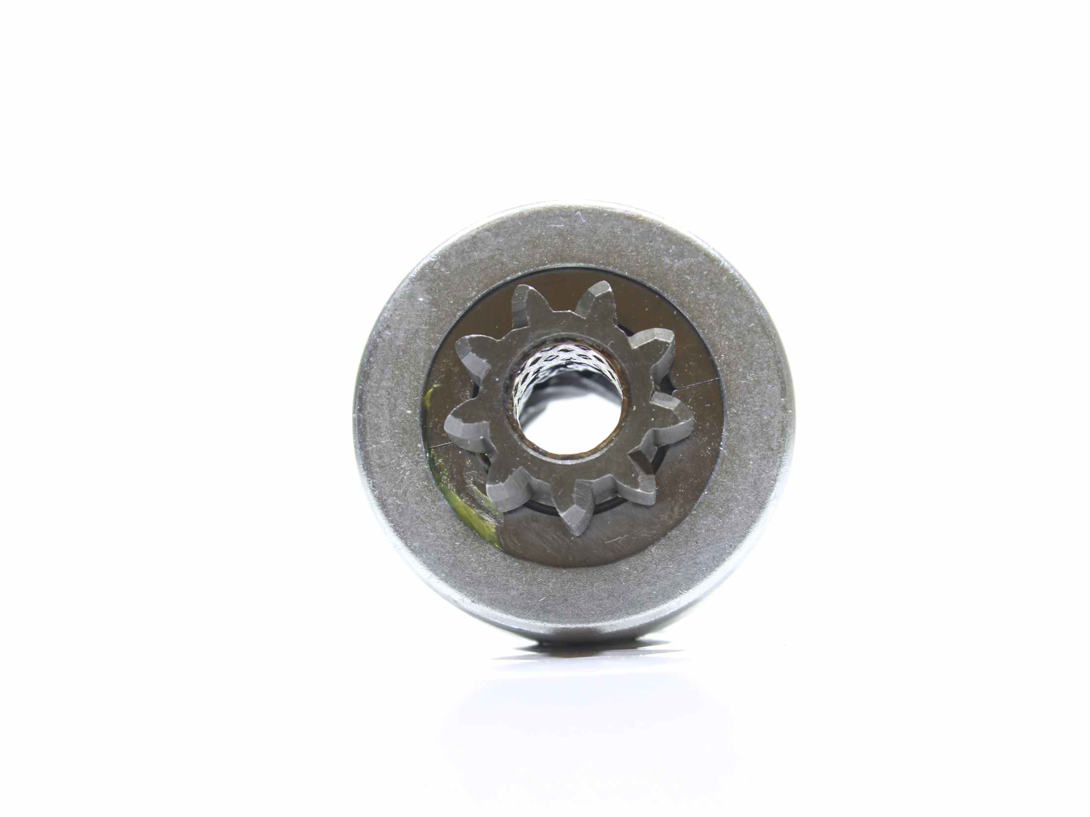 10600947