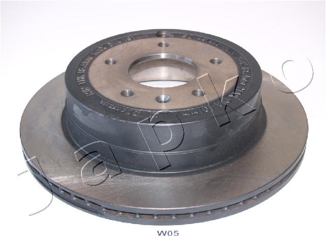 61W05