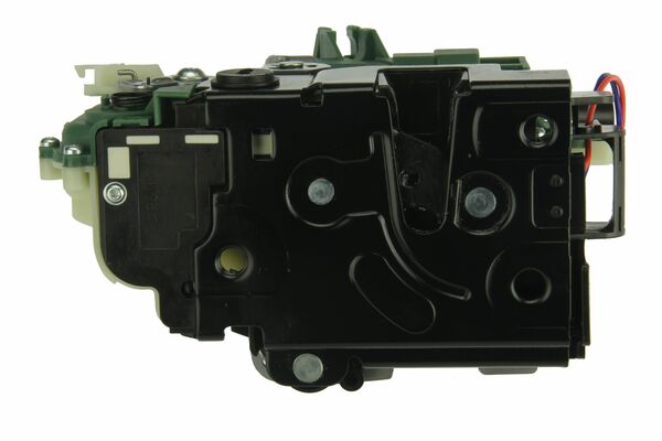 3B4 839 015