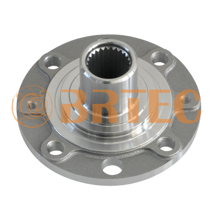 972501