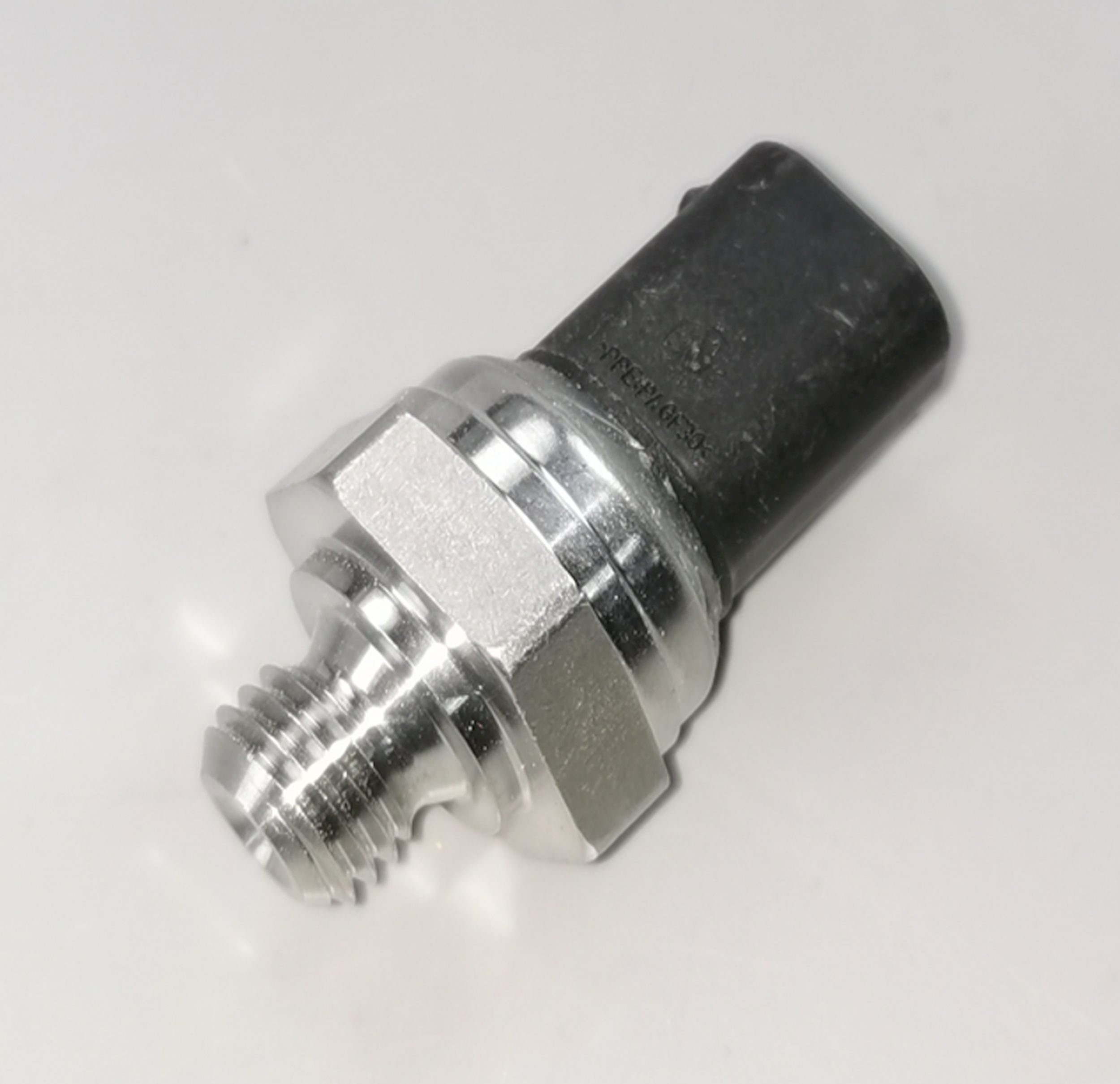 AE2039052706