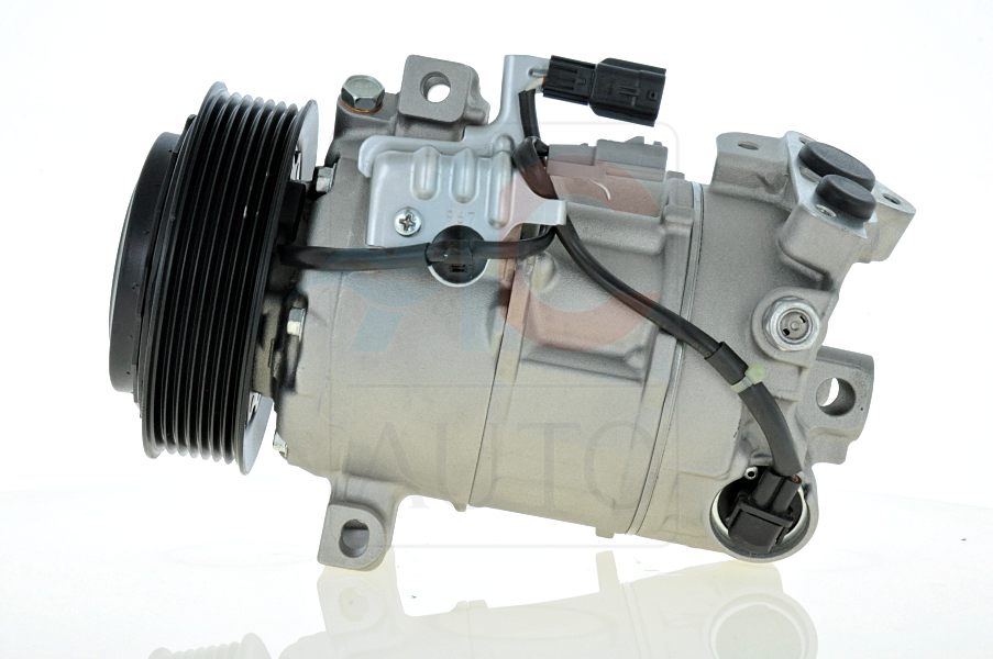 AC-01DN673