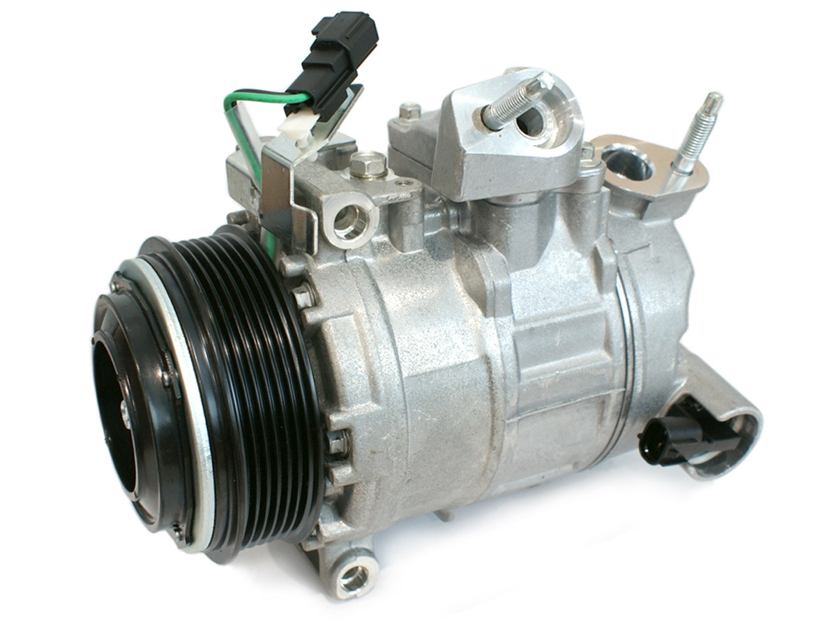 EKL37515