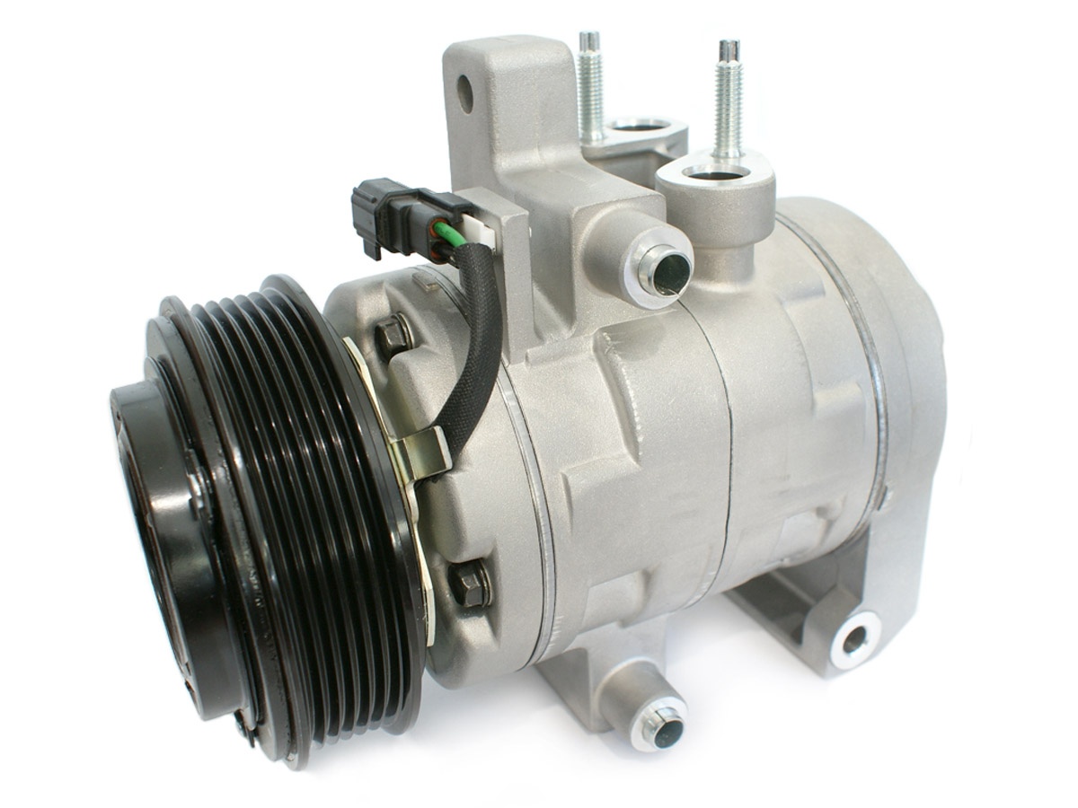 EKL35415