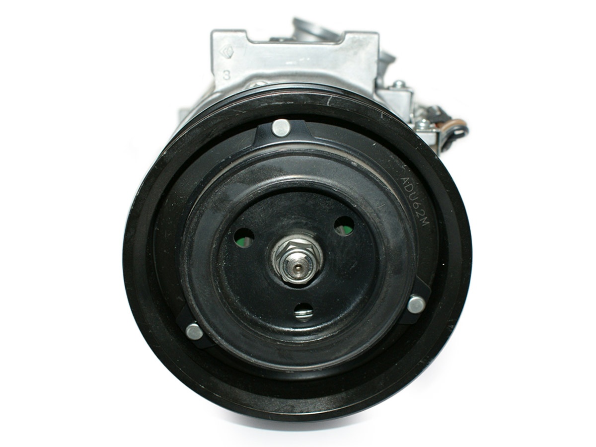 EKL35481