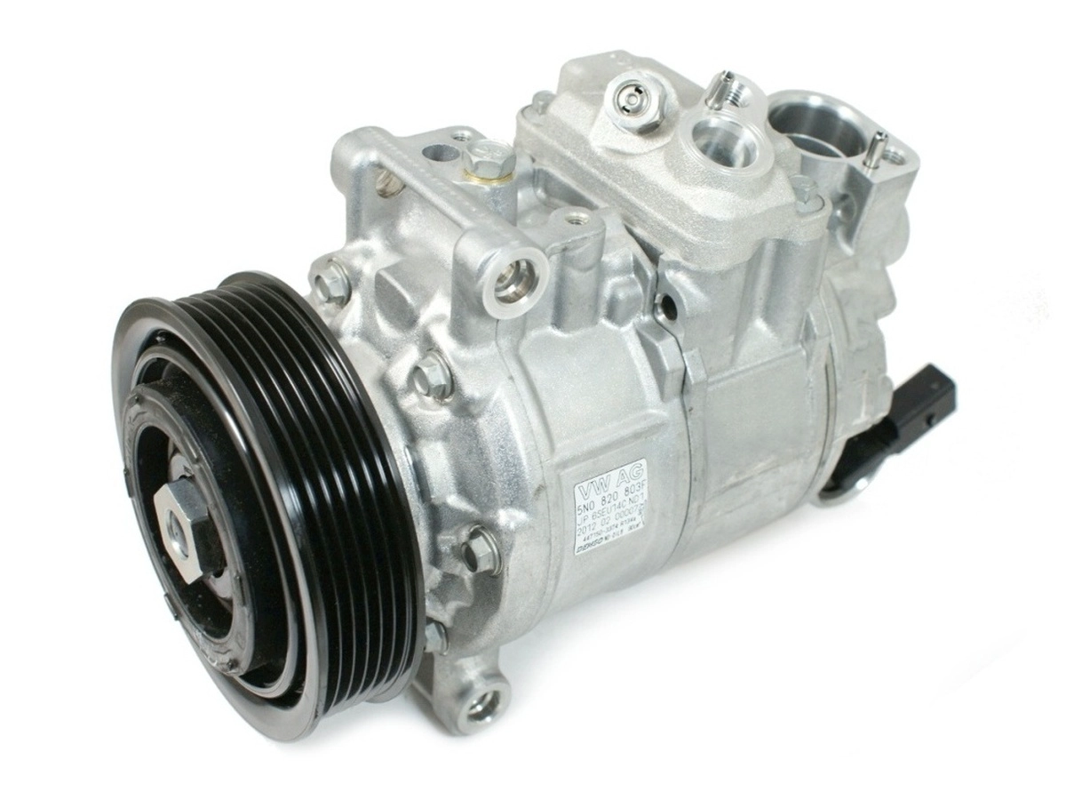 EKL35134