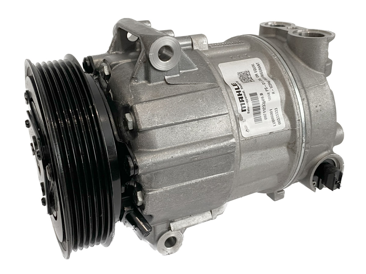 EKL32594