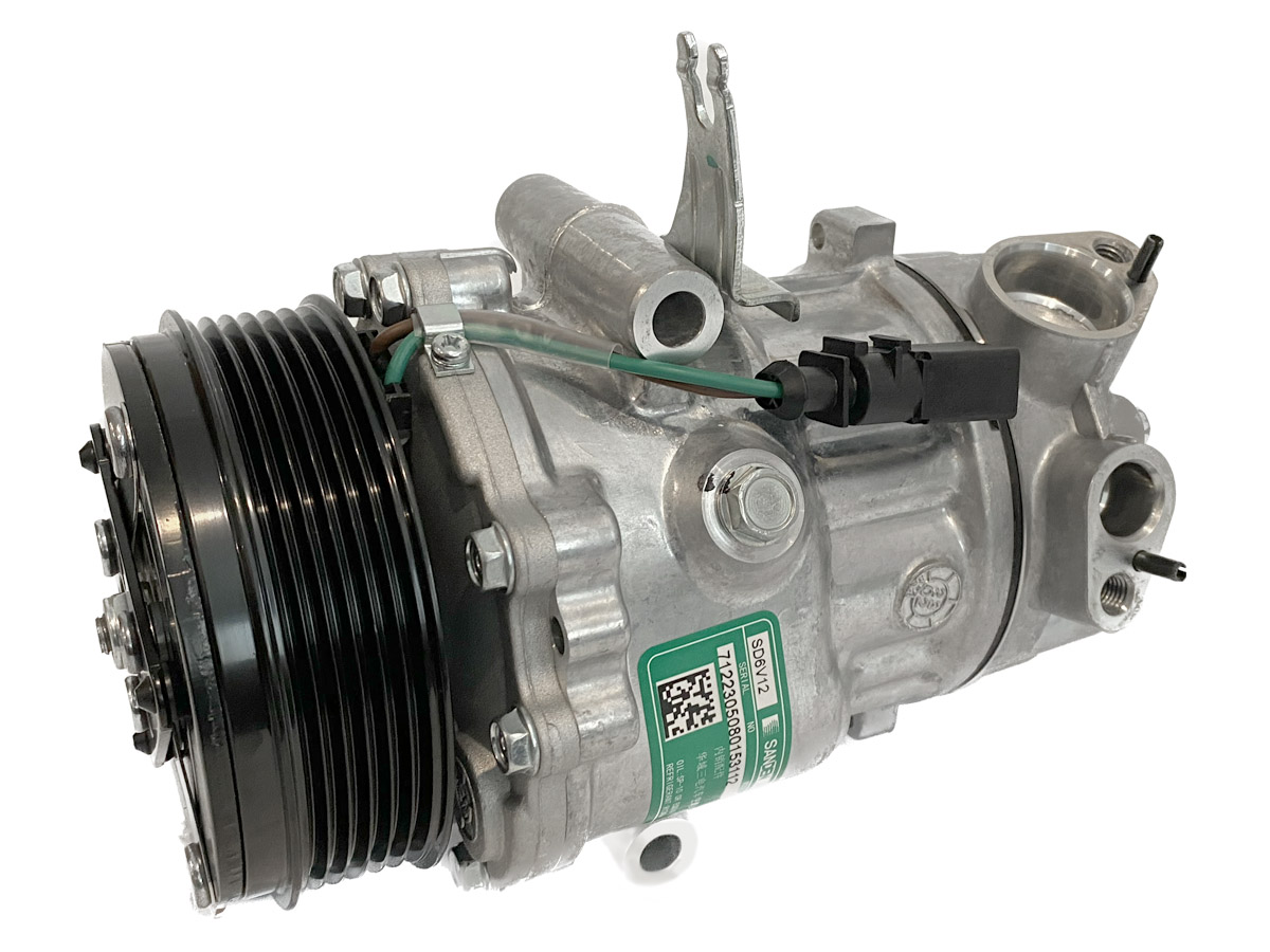 EKL38825