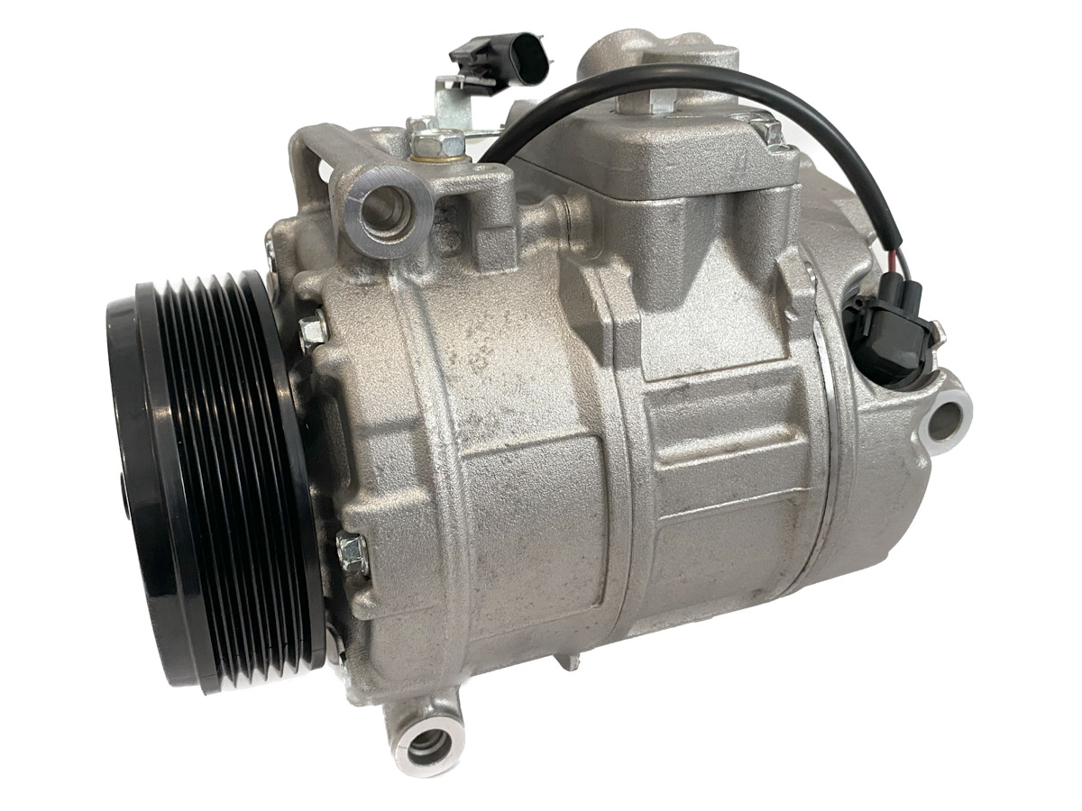 EKL34661