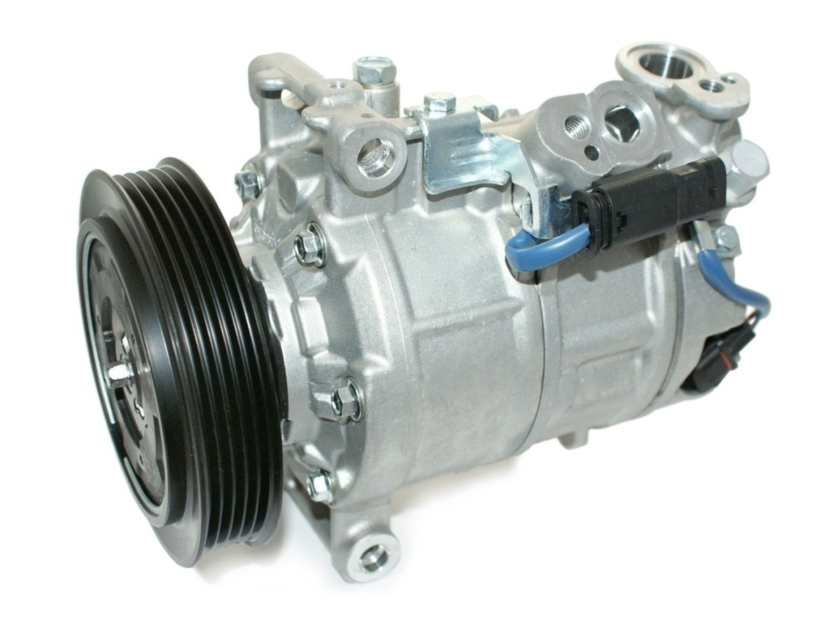 EKL38715