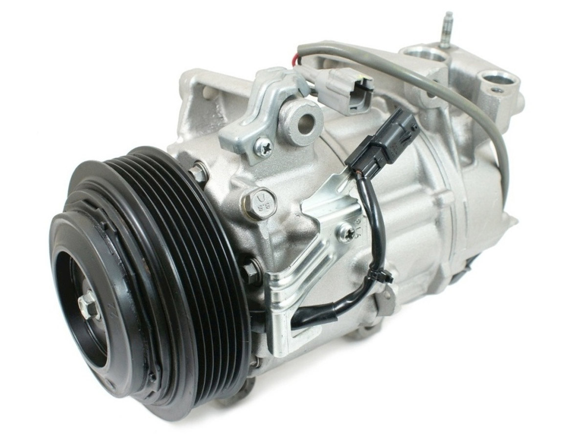 EKL32515