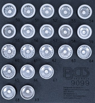 9099