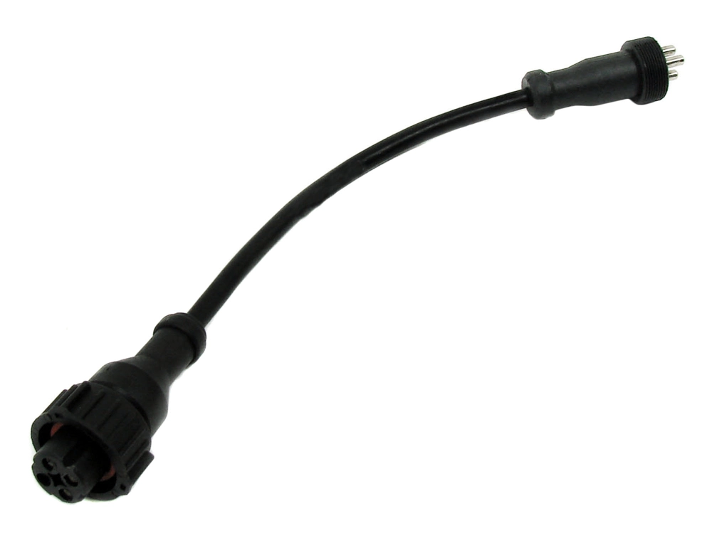 23M005