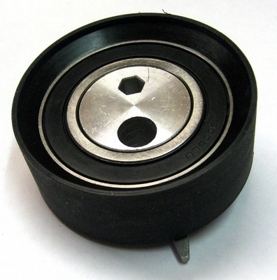 C937