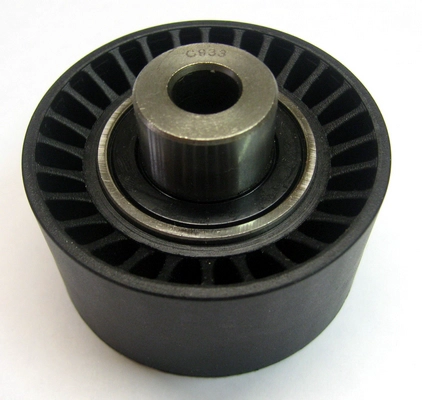 C933