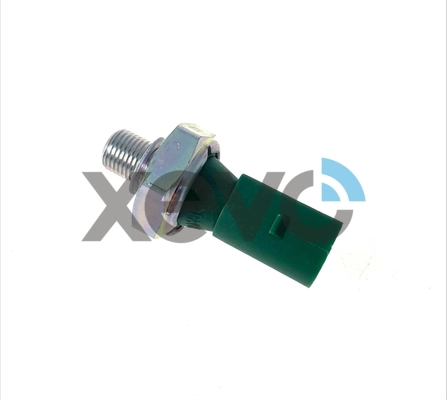 XOS8205