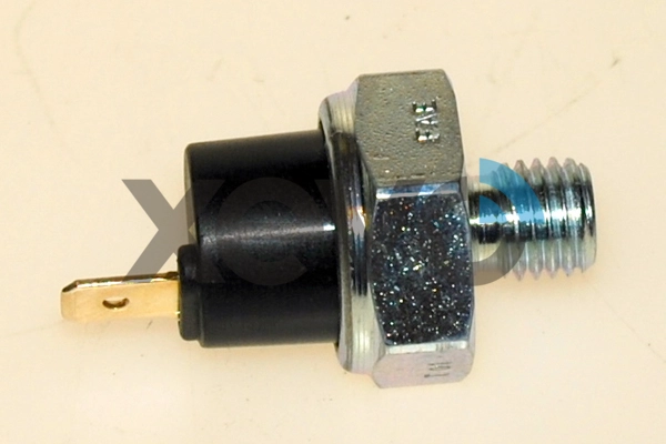 XOS8240